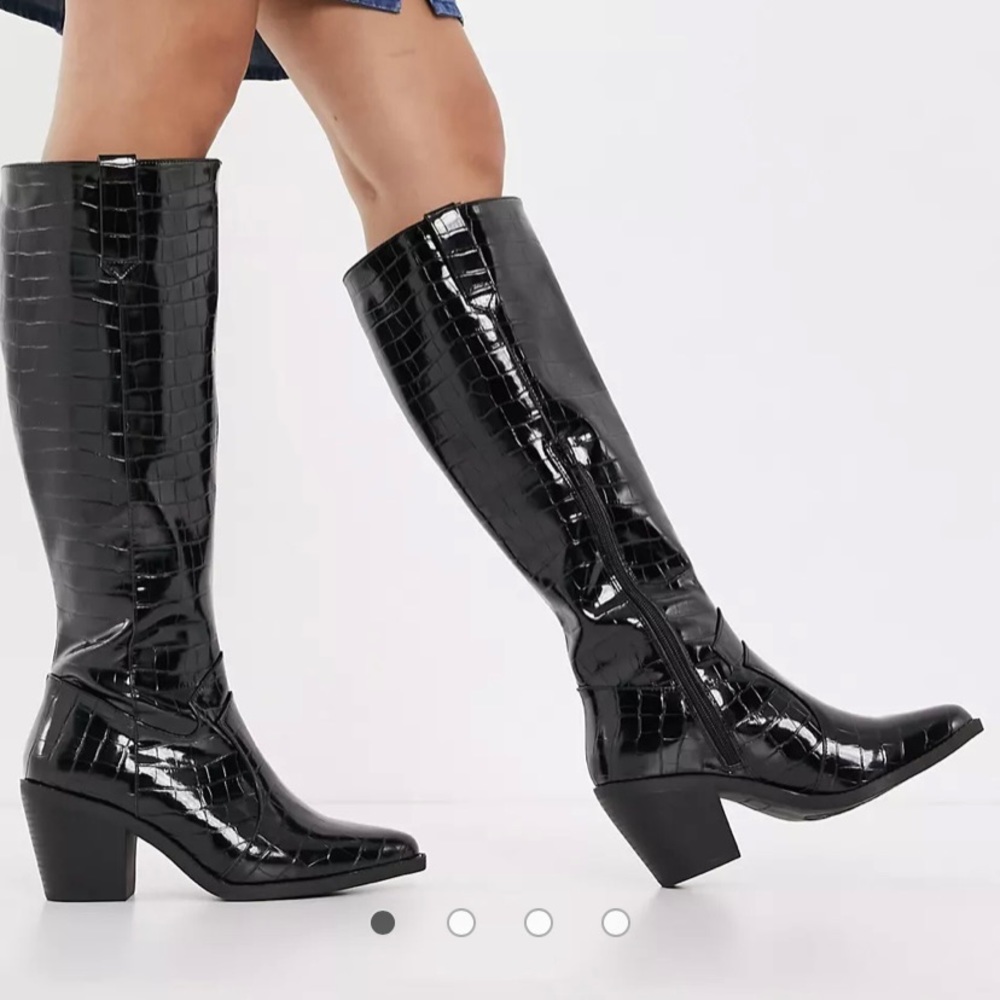Cowboy boots